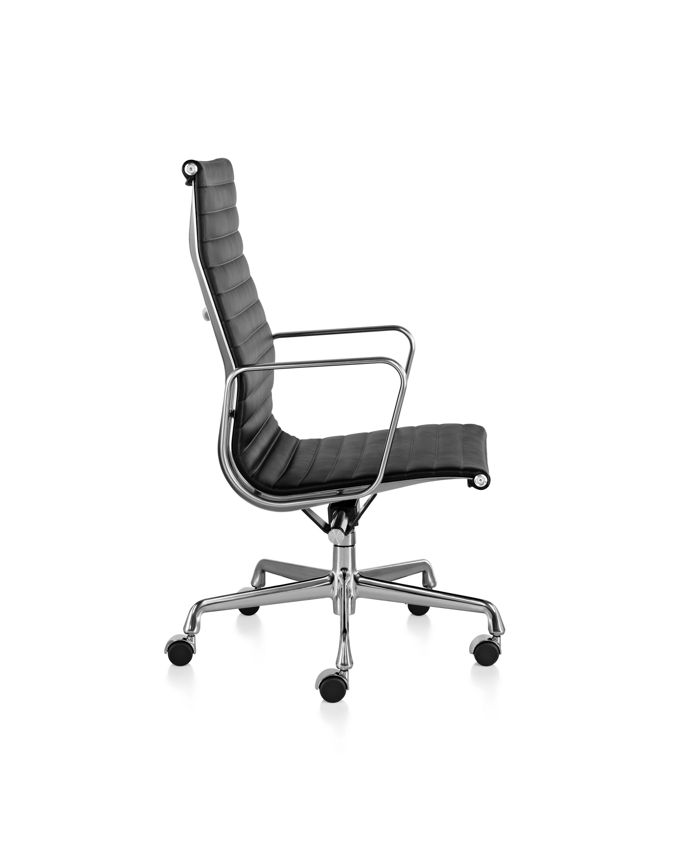 办公椅|现代真皮中班椅|办公家具|设计师家具|伊姆斯大班椅